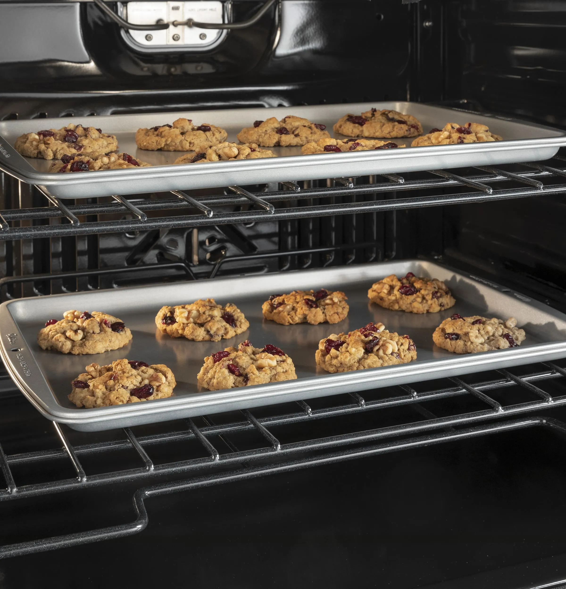 GE® 30" Smart Built-In Self-Clean Convection Double Wall Oven with Never Scrub Racks