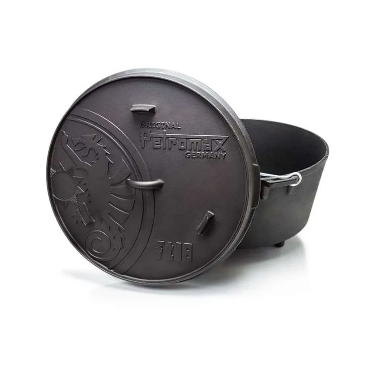 Petromax Dutch Oven FT18 Black | Buy Petromax Dutch Oven FT18 Black here | Outnorth