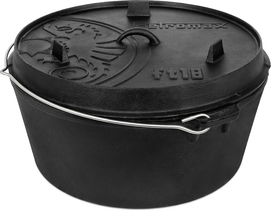 Petromax Dutch Oven FT18 With A Plane Bottom Surface Black | Buy Petromax Dutch Oven FT18 With A Plane Bottom Surface Black here | Outnorth