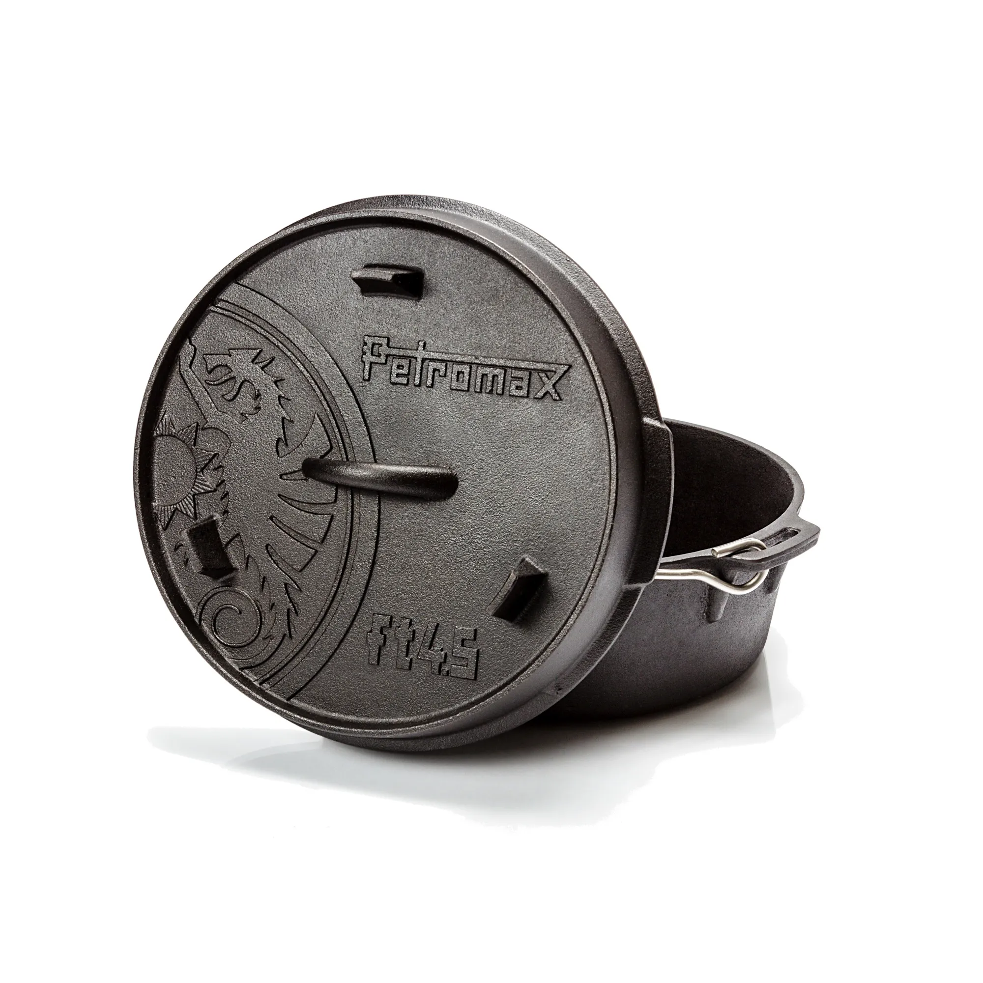 Petromax Dutch Oven FT4.5 With A Plane Bottom Surface Black | Buy Petromax Dutch Oven FT4.5 With A Plane Bottom Surface Black here | Outnorth